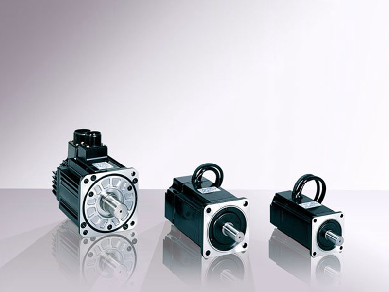 山洋旋轉(zhuǎn)電機的維護(hù)保養(yǎng)注意事項